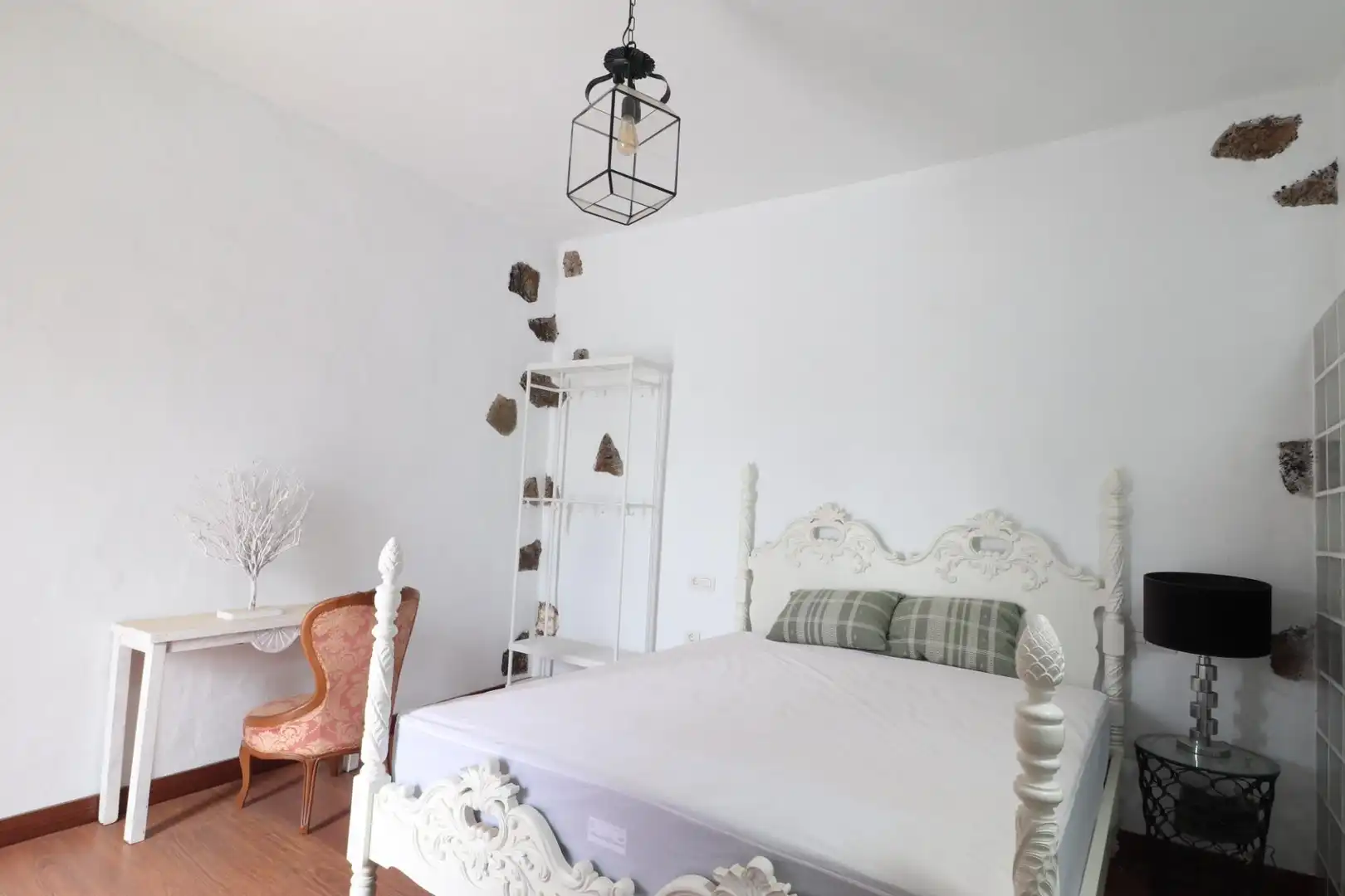 Dormitori de Casa o xalet en venda en Yaiza amb Terrassa, Traster i Moblat