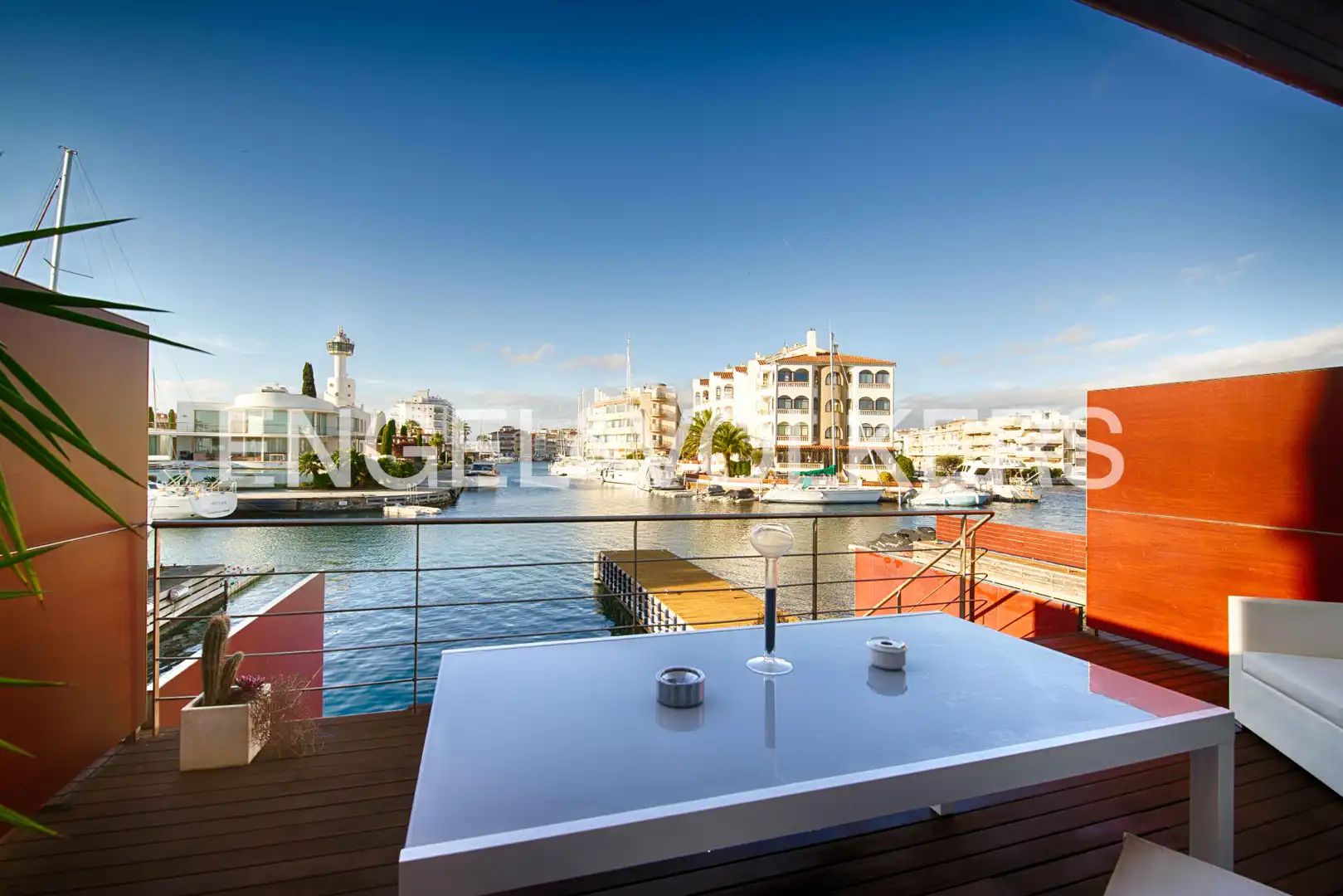 Terrace of Detached homes for sale in Empuriabrava  with Air Conditioner, Terrace and Swimming Pool