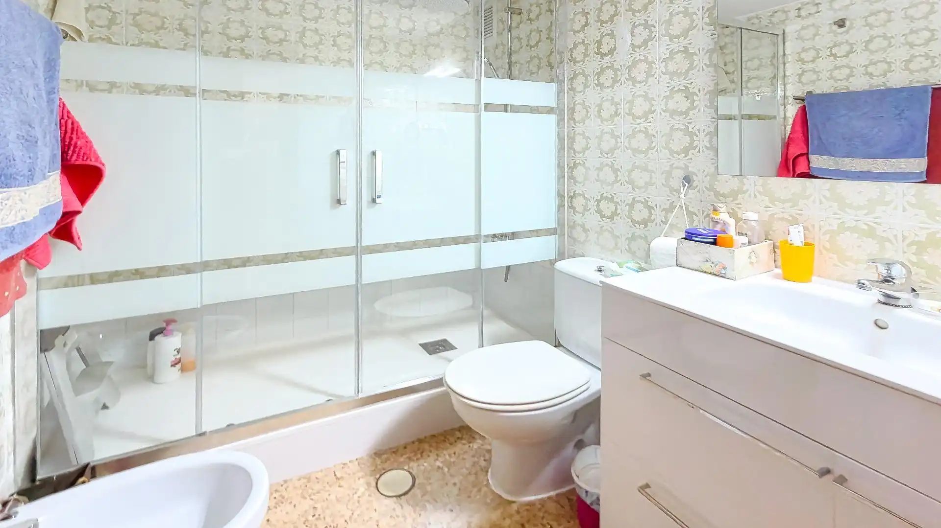 Bathroom of Flat for sale in Benidorm  with Air Conditioner