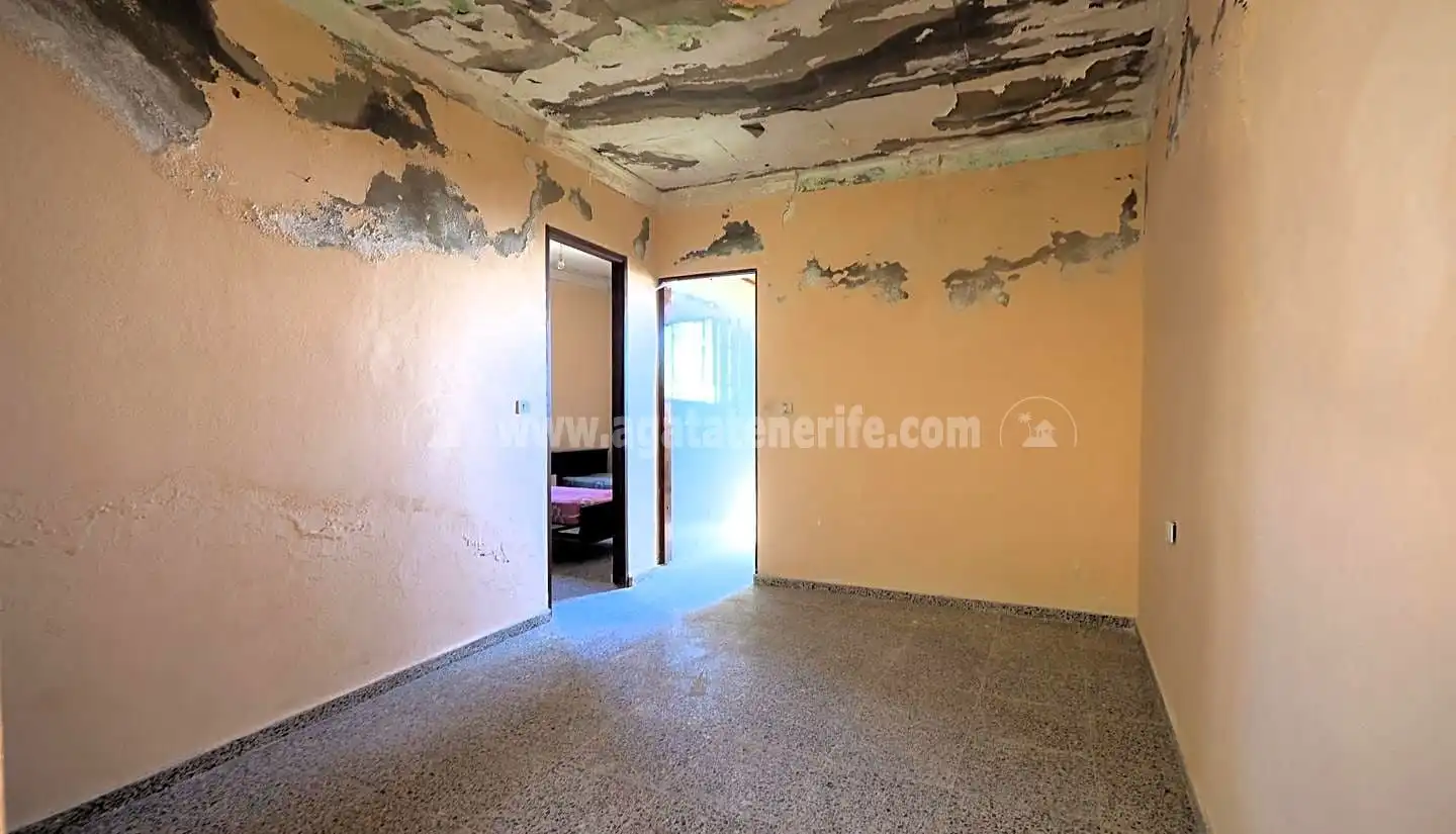 Casa amb jardí en venda a La Vega - El Amparo - Cueva del Viento, imagen 2