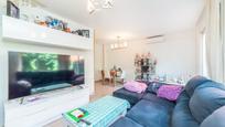 Living room of Single-family semi-detached for sale in Colmenar Viejo  with Air Conditioner, Heating and Private garden