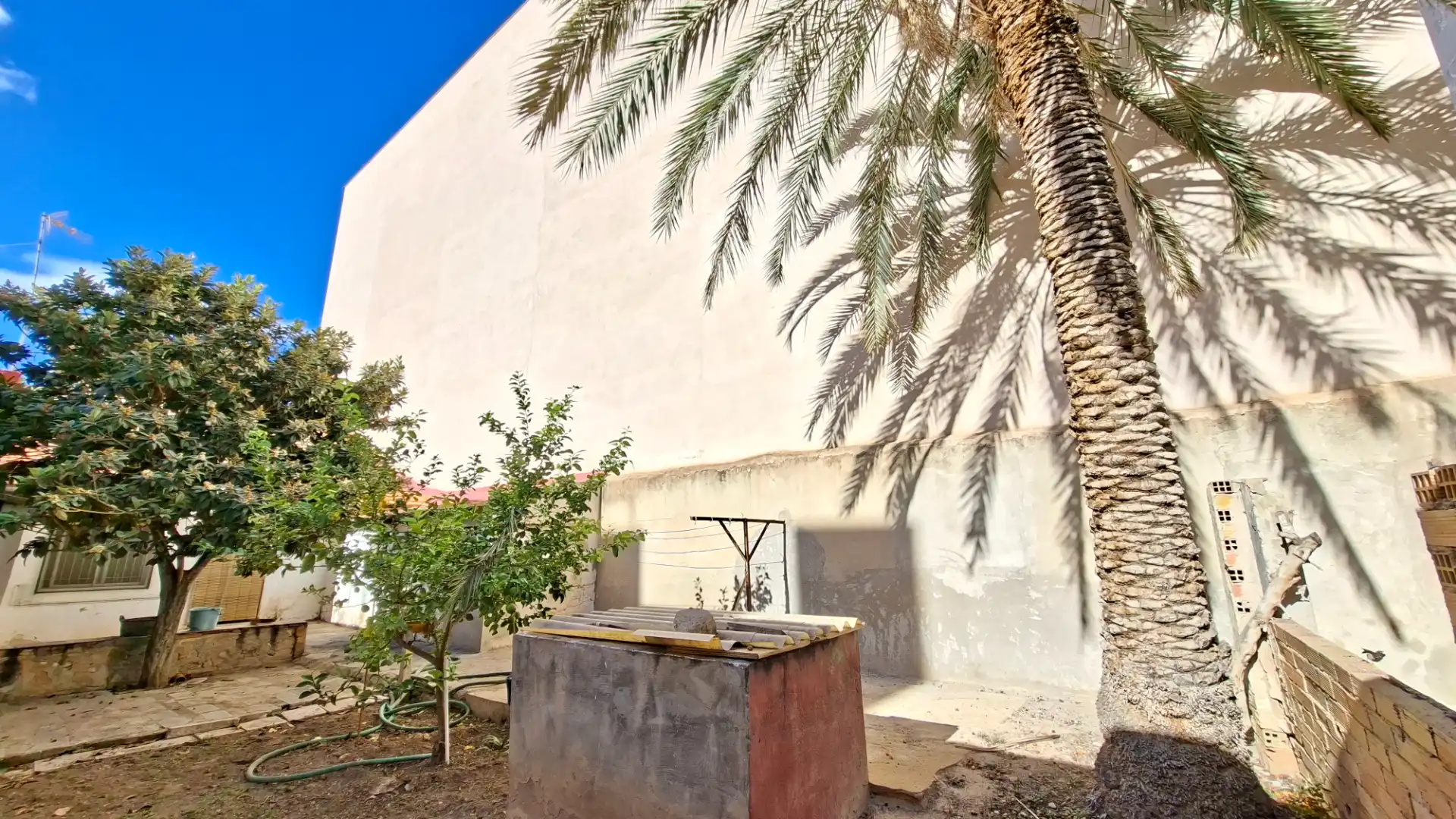 Exterior view of Detached homes for sale in San Vicente del Raspeig / Sant Vicent del Raspeig  with Private garden