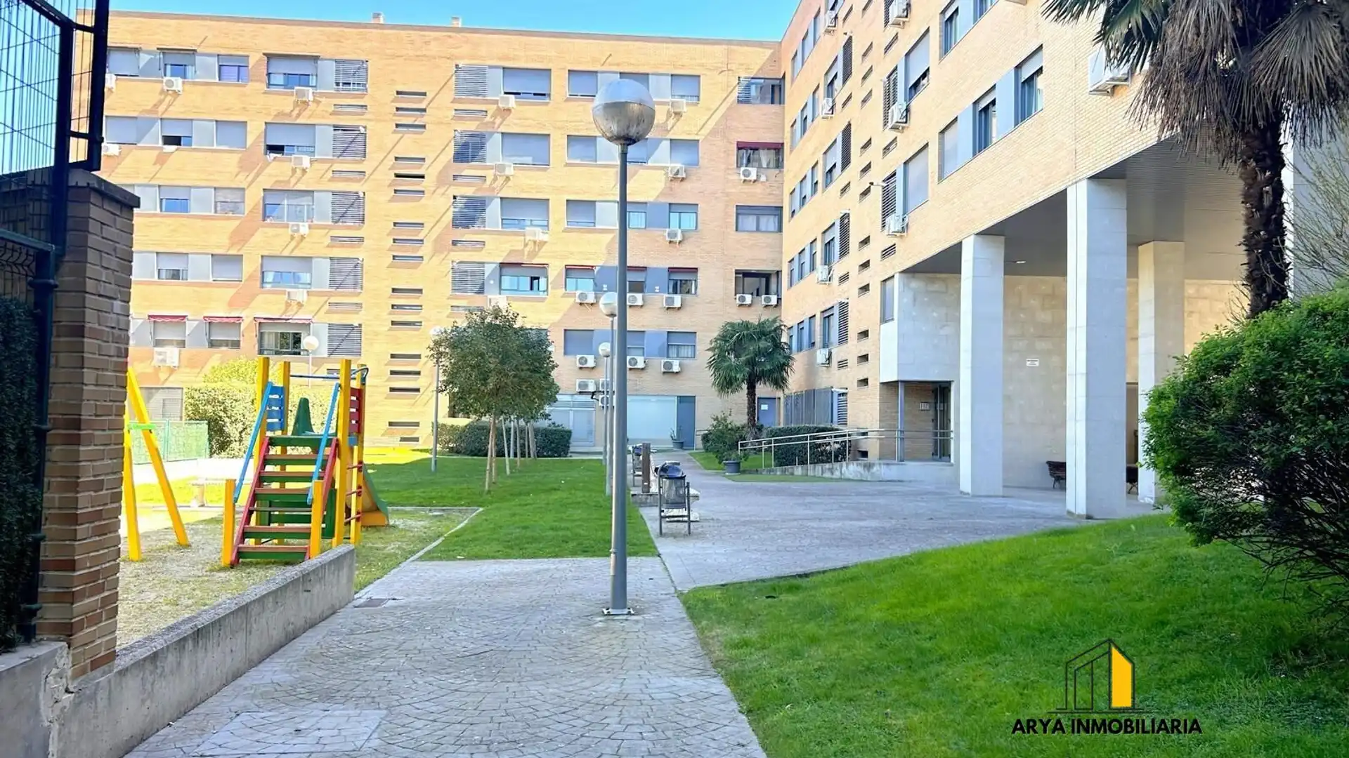 Exterior view of Flat for sale in Torrejón de Ardoz  with Air Conditioner, Heating and Storage room