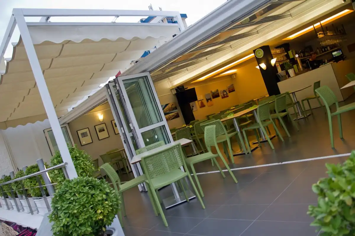 Local comercial en venta en Calle castella-lleo de, imagen 4