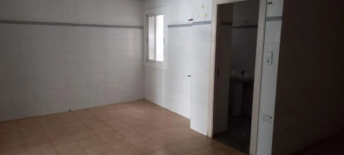 Gewerbefläche zum Verkauf in Elche ciudad, imagen 8