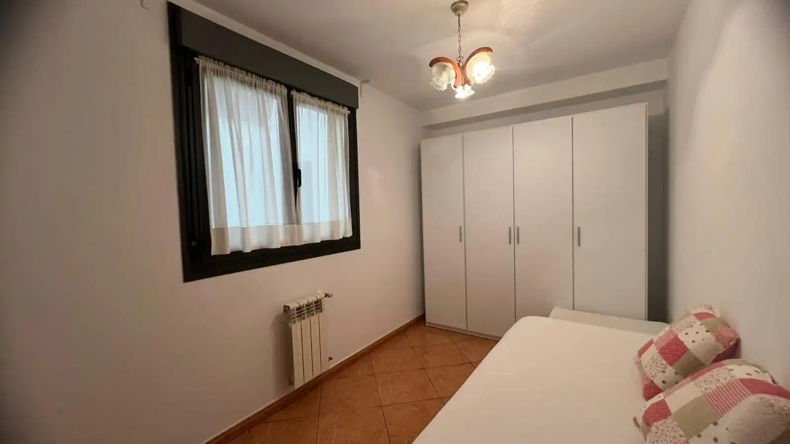 Bedroom of Flat for sale in Cangas de Onís  with Heating