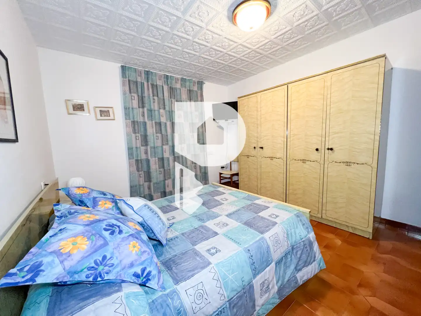 Dormitori de Casa o xalet en venda en Vallirana amb Aire condicionat, Calefacció i Jardí privat