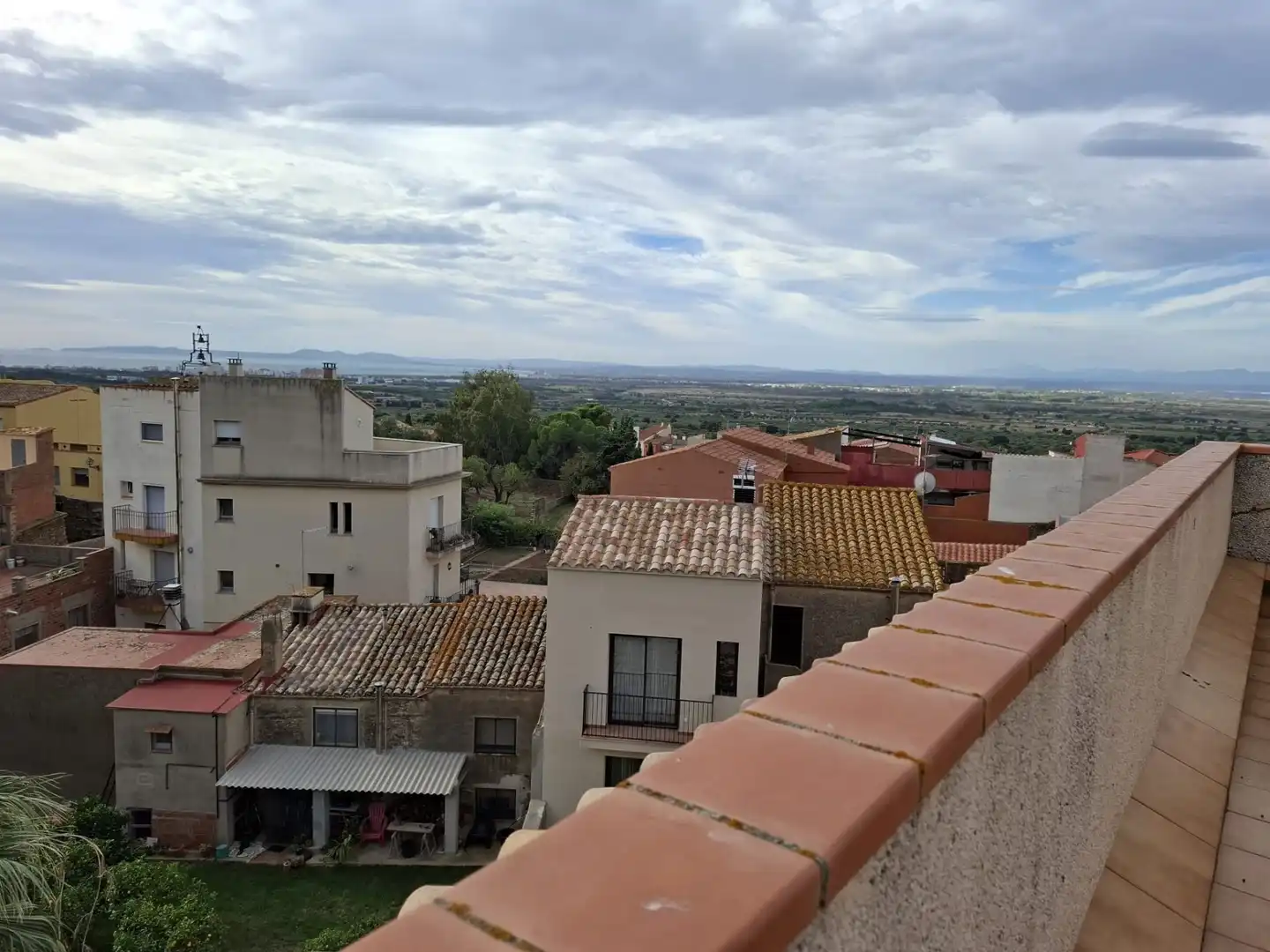 Vista exterior de Planta baja en venta en Palau-saverdera con Calefacción, Terraza y Trastero