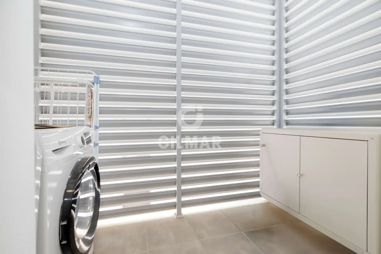 Vista exterior de Piso en venta en Marbella con Calefacción, Trastero y Piscina