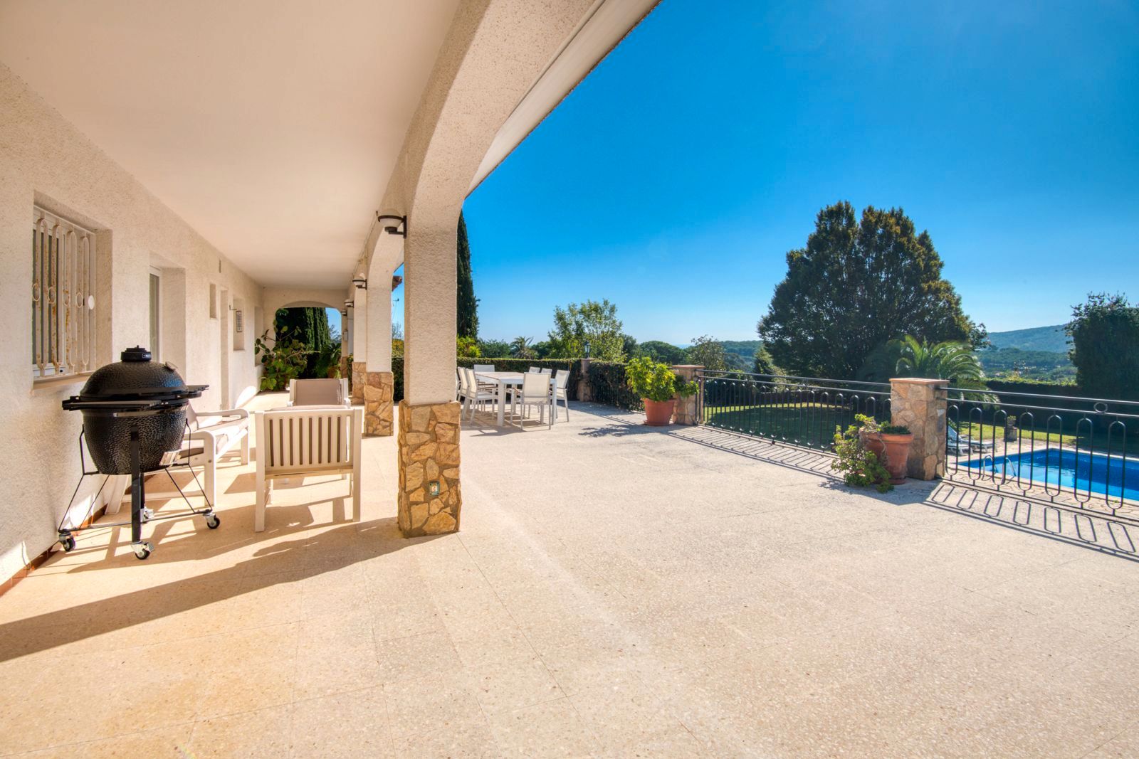 Terrassa de Finca rústica en venda en Sant Feliu de Guíxols amb Aire condicionat, Calefacció i Jardí privat