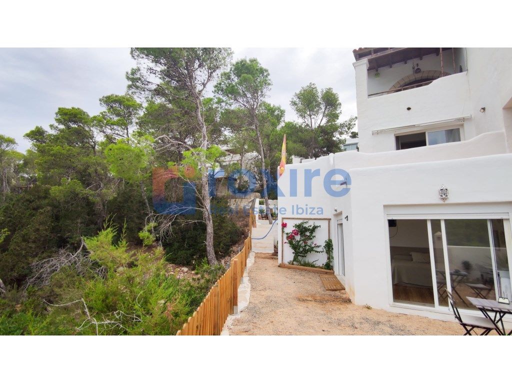 Vista exterior de Casa adosada de lloguer en Sant Josep de sa Talaia amb Aire condicionat, Moblat i Rentadora
