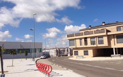 Vista exterior de Pis en venda en Palencia Capital amb Calefacció