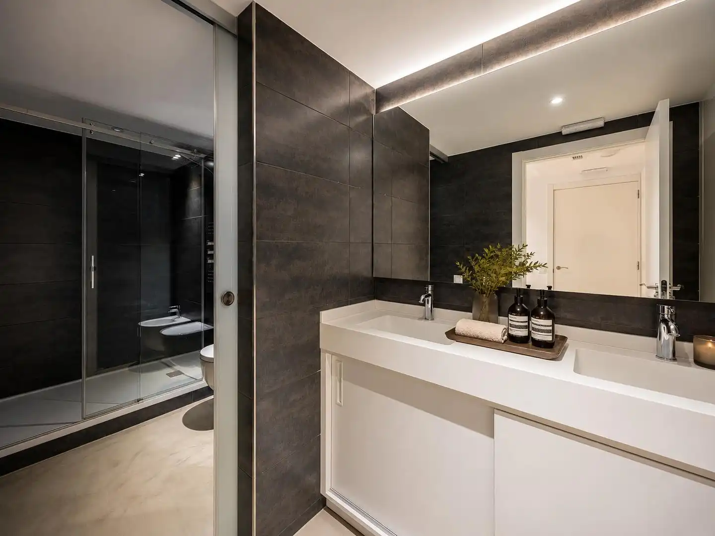 Bathroom of Flat for share in Sarrià - Sant Gervasi