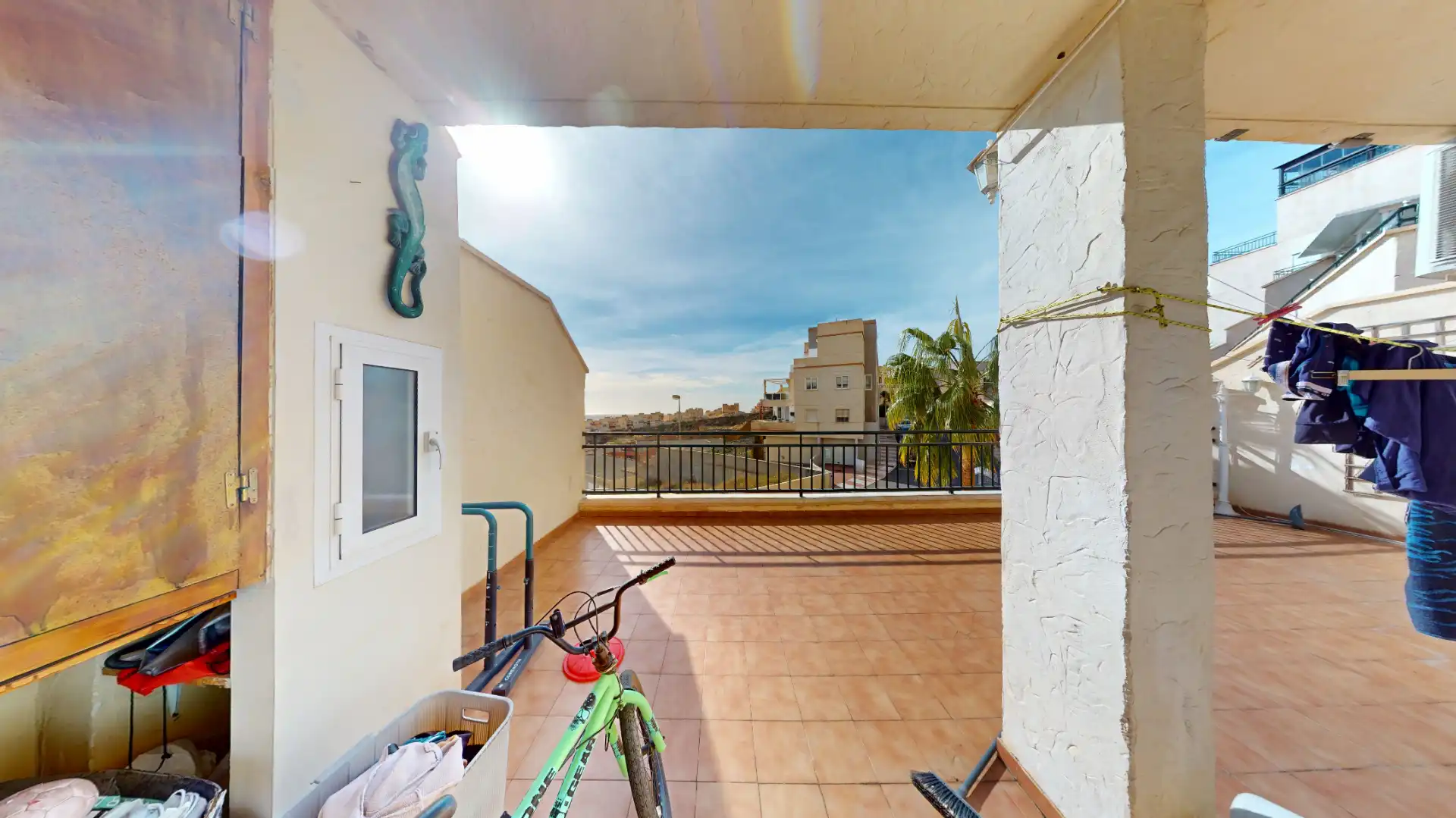 Terrassa de Pis en venda en Roquetas de Mar amb Aire condicionat, Jardí privat i Terrassa