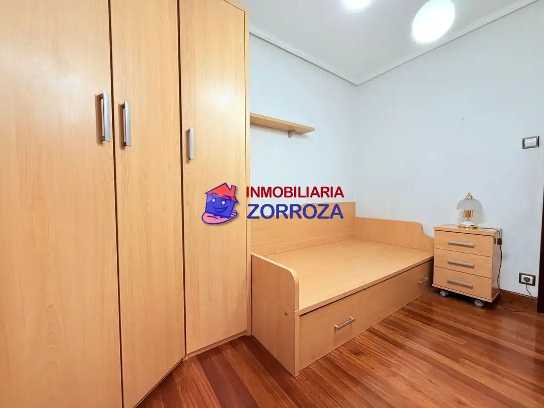 Bedroom of Flat for sale in Bilbao   with Heating and Furnished