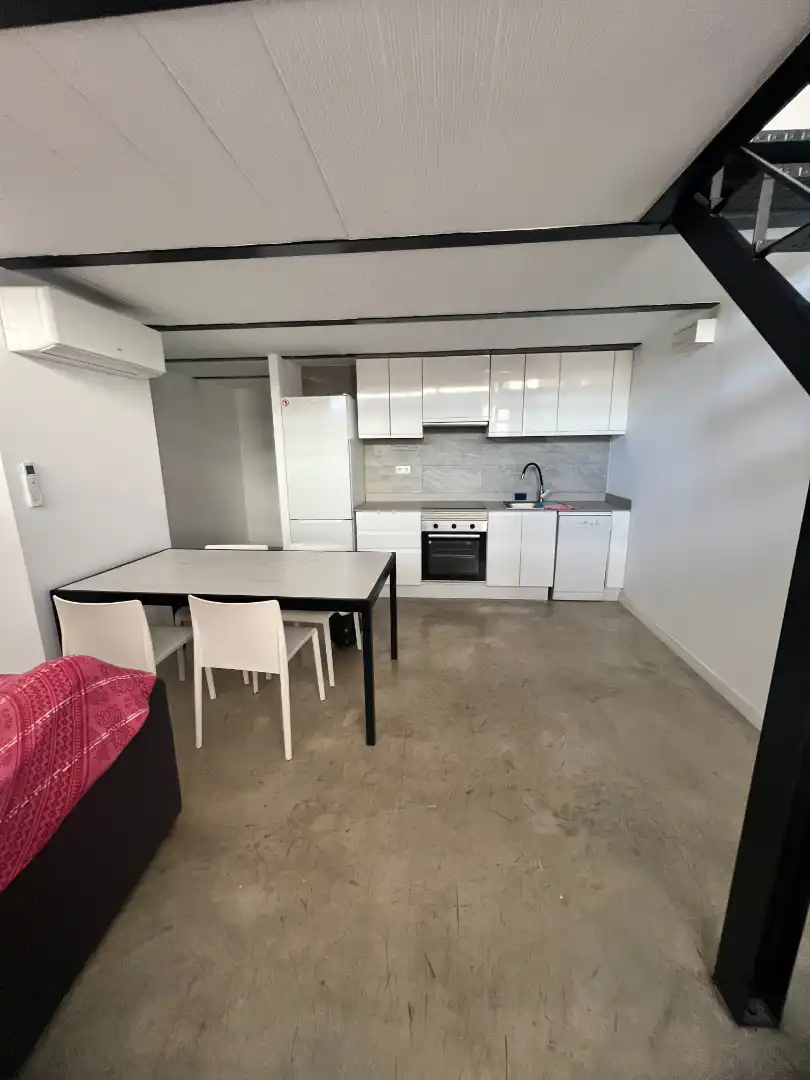 Dúplex de alquiler en Calle Andarella, Barrio de la Luz