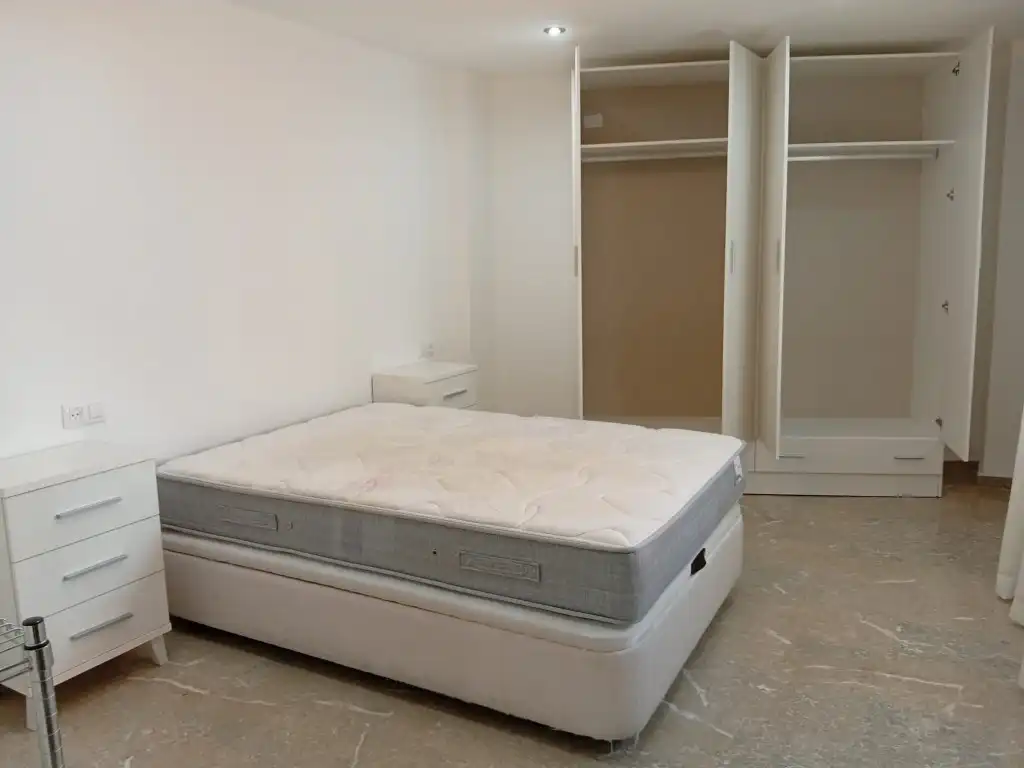 Apartament de lloguer a Calle Torres Naharro, La Estación