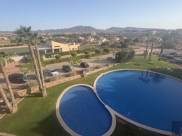 Apartament amb balcó en venda a Sierra de los Villares 91