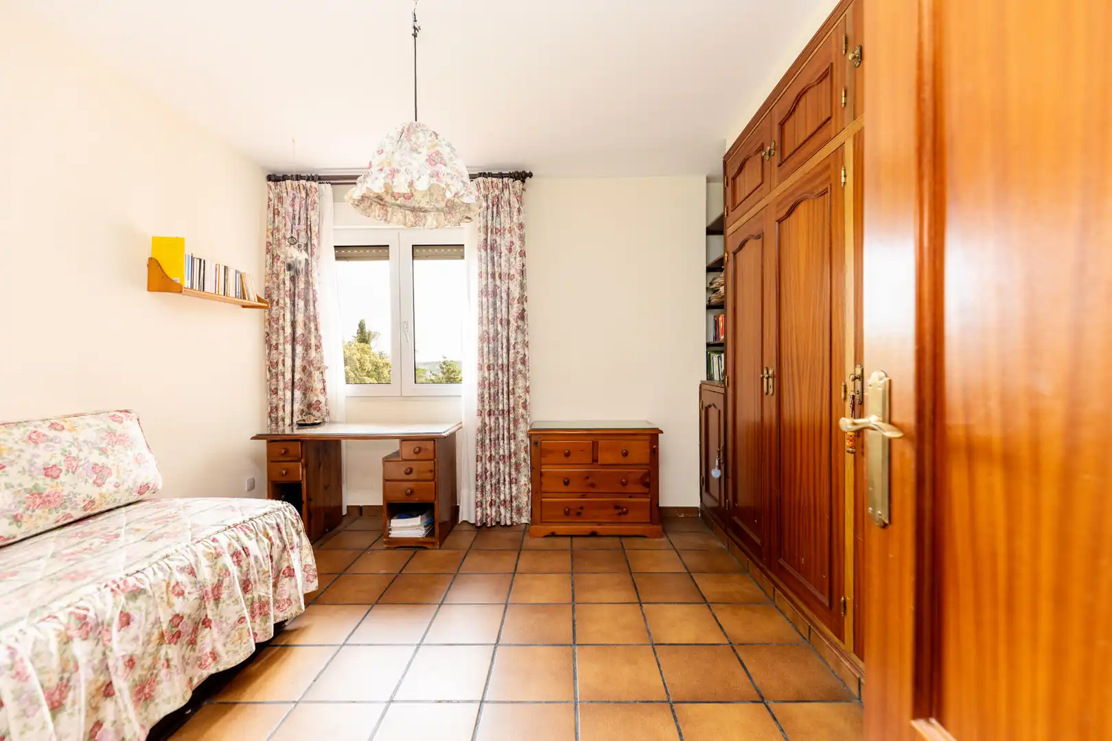 Bedroom of Houses for sale in Algete  with Air Conditioner, Private garden and Terrace