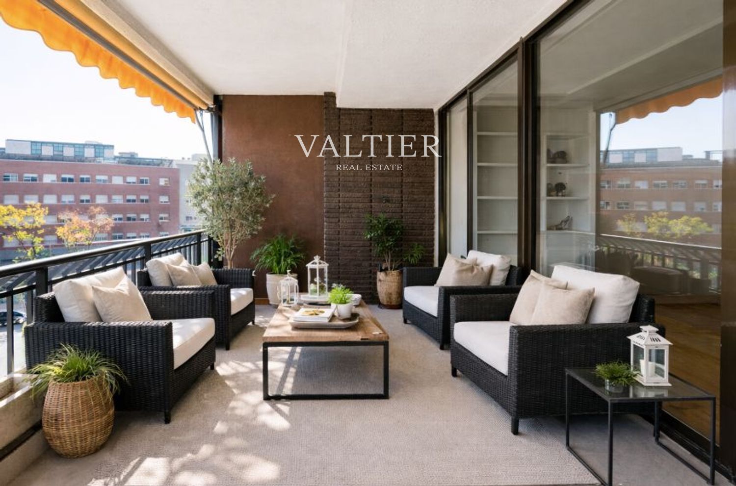 Terrassa de Pis de lloguer en  Madrid Capital amb Aire condicionat, Terrassa i Moblat