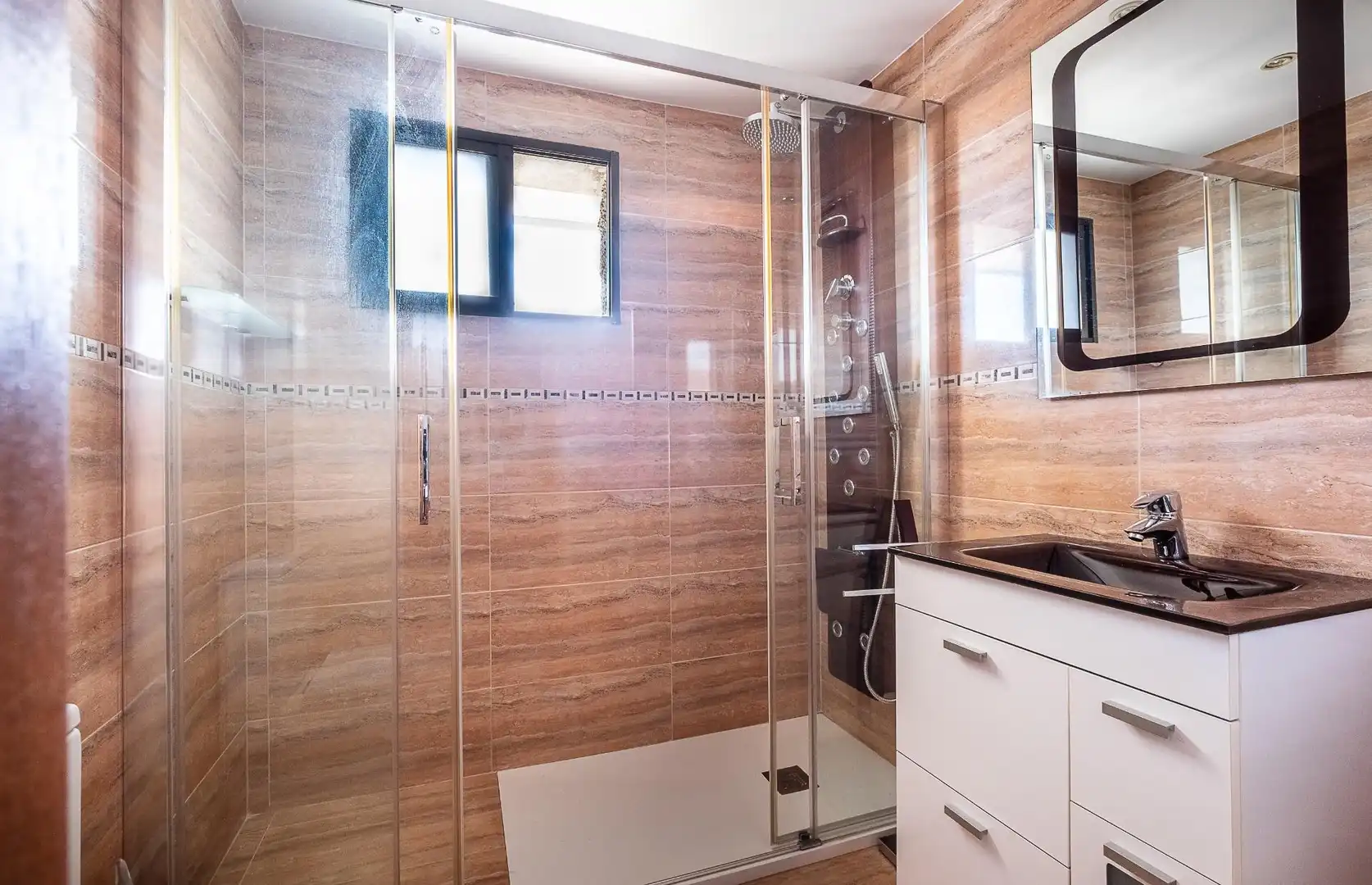Baño de Dúplex en venta en Collado Villalba con Calefacción, Jardín privado y Terraza