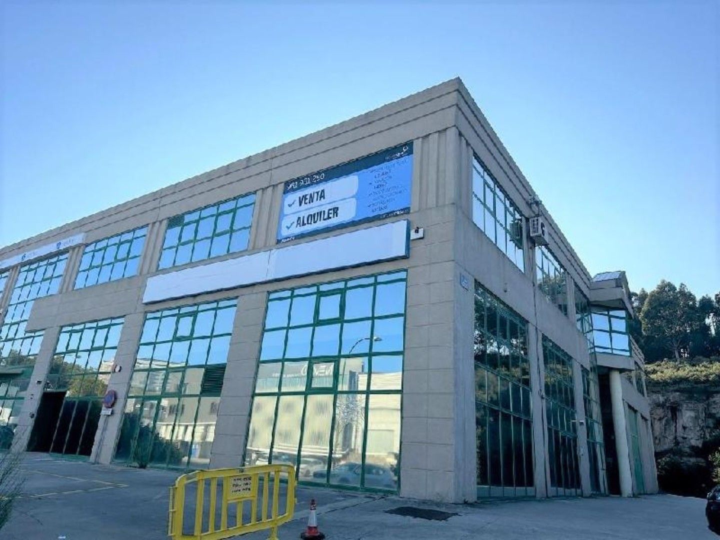 Exterior view of Office for sale in A Coruña Capital 