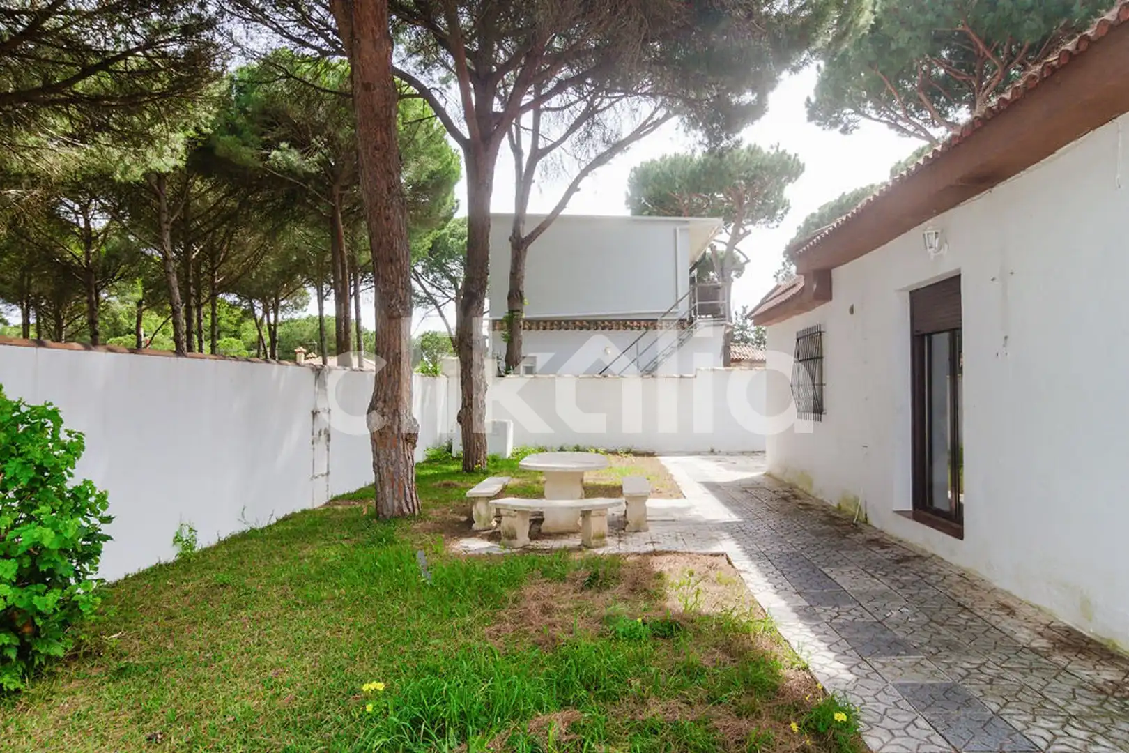 Houses for sale in Las Lagunas - Campano