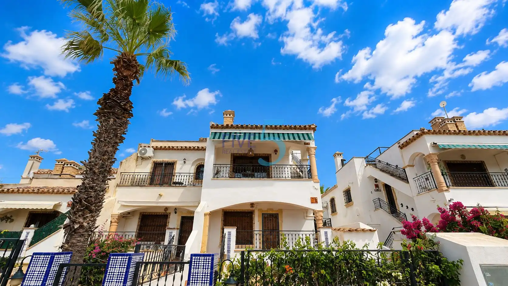 Pis amb terrassa en venda a Orihuela Costa