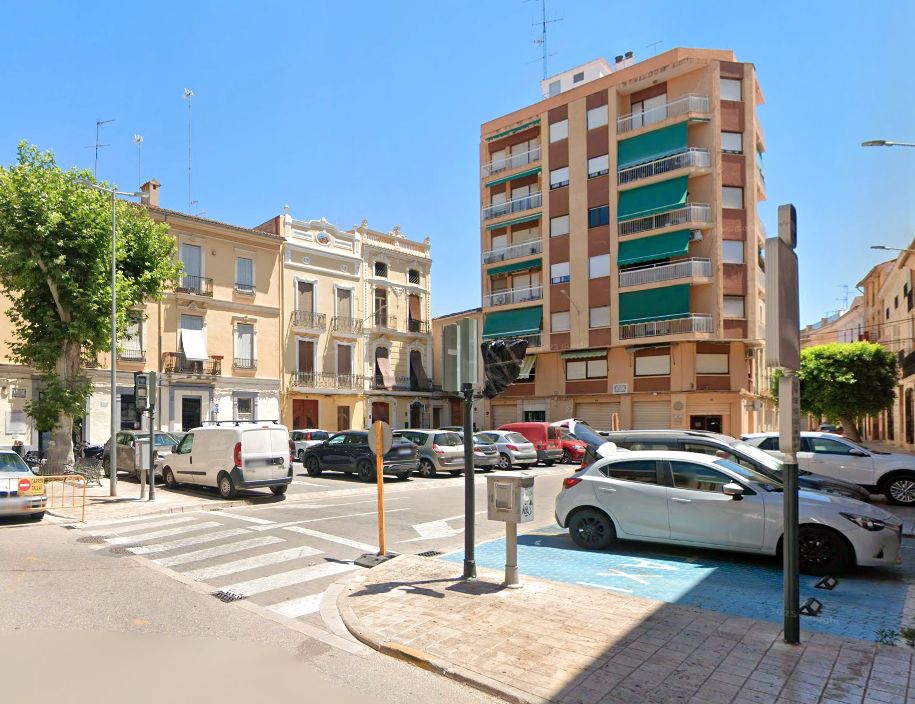 Vista exterior de Pis en venda en Carcaixent amb Balcó i Internet