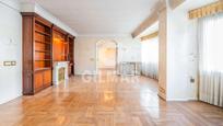 Living room of Flat for sale in  Madrid Capital  with Heating and Storage room