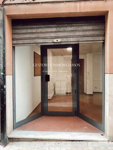 Local comercial en Alquiler en Eixample