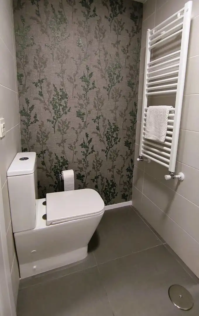 Bathroom of Apartments for rent in Badajoz  with Air Conditioner, Heating and Furnished
