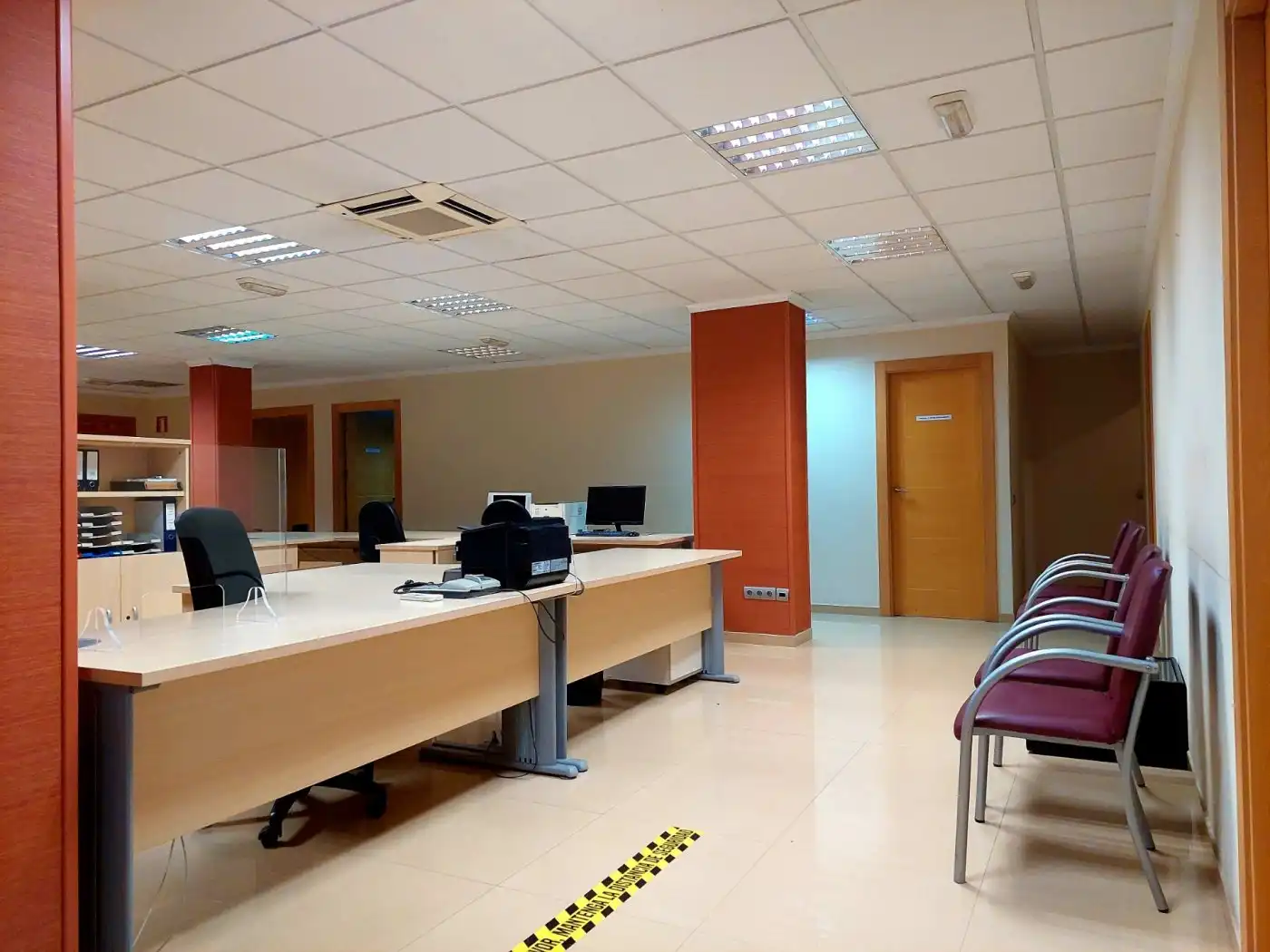 Office for sale in Amposta  with Air Conditioner and Furnished
