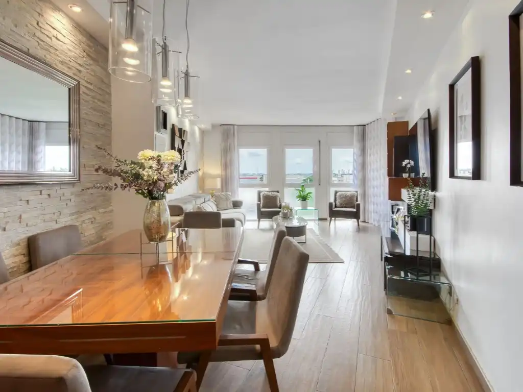 Living room of Flat for sale in Figueres  with Air Conditioner