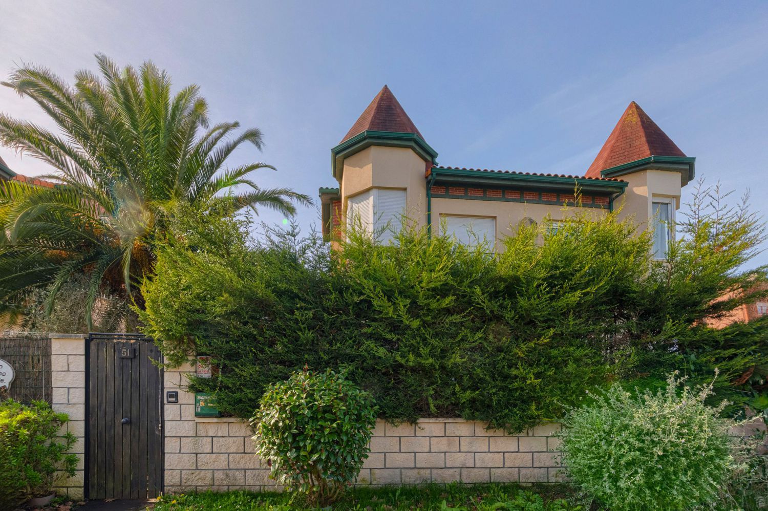 Jardí de Casa adosada en venda en Getxo  amb Calefacció, Terrassa i Traster
