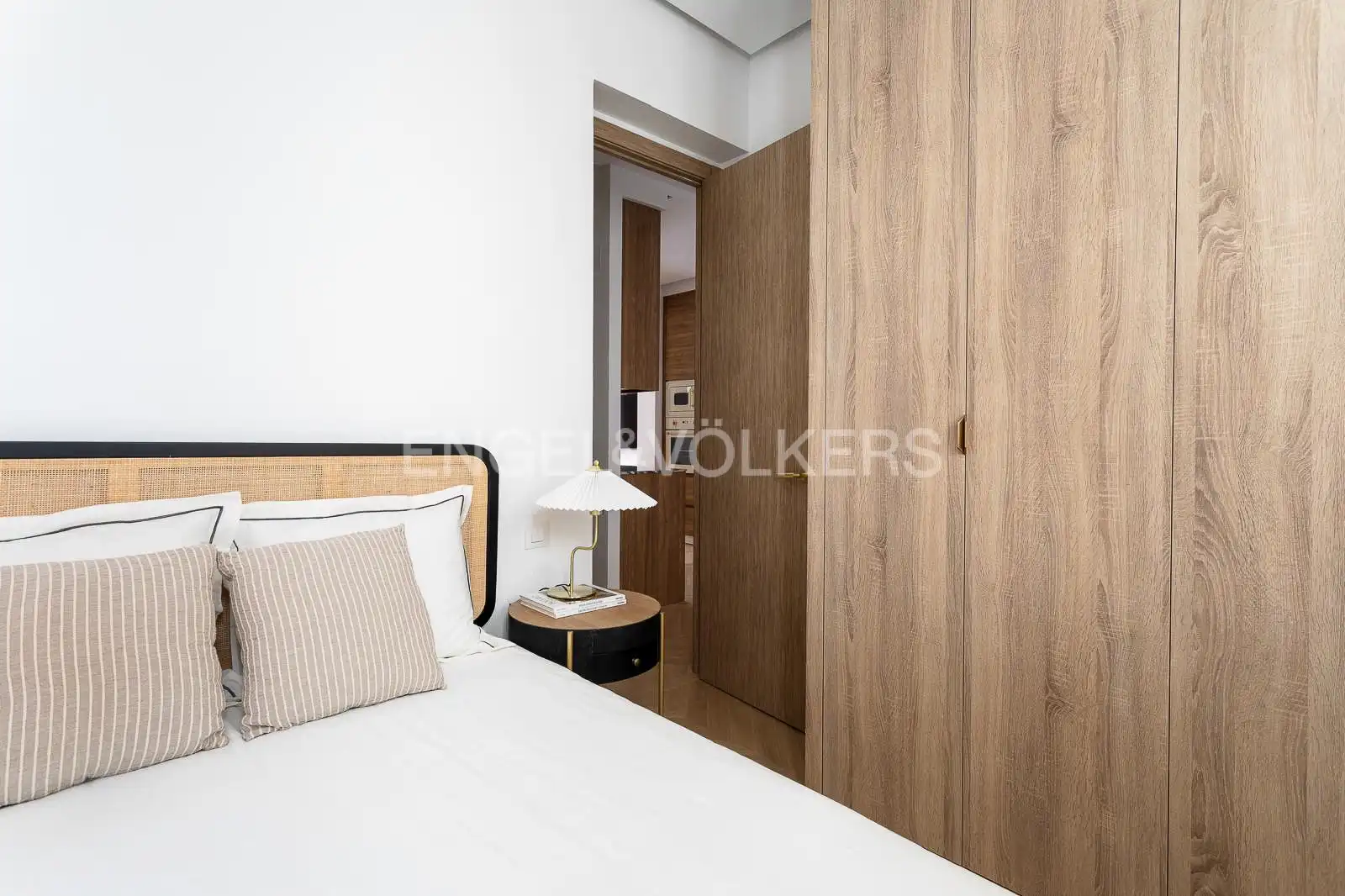 Bedroom of Flat for rent in Madrid  with Air Conditioner, Heating and Swimming Pool