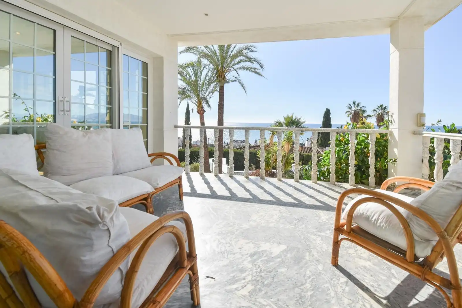 Terraza de Casa o chalet de alquiler en Rincón de la Victoria con Aire acondicionado, Calefacción y Jardín privado