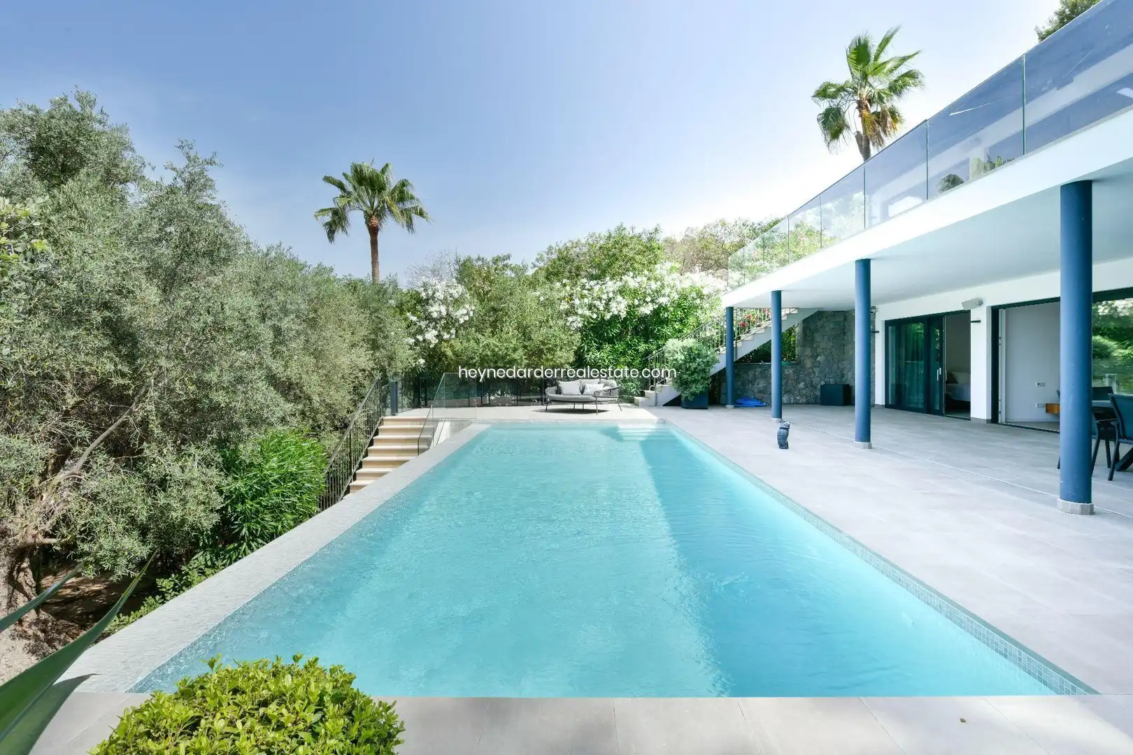 Detached house with pool for sale in Port d'Andratx