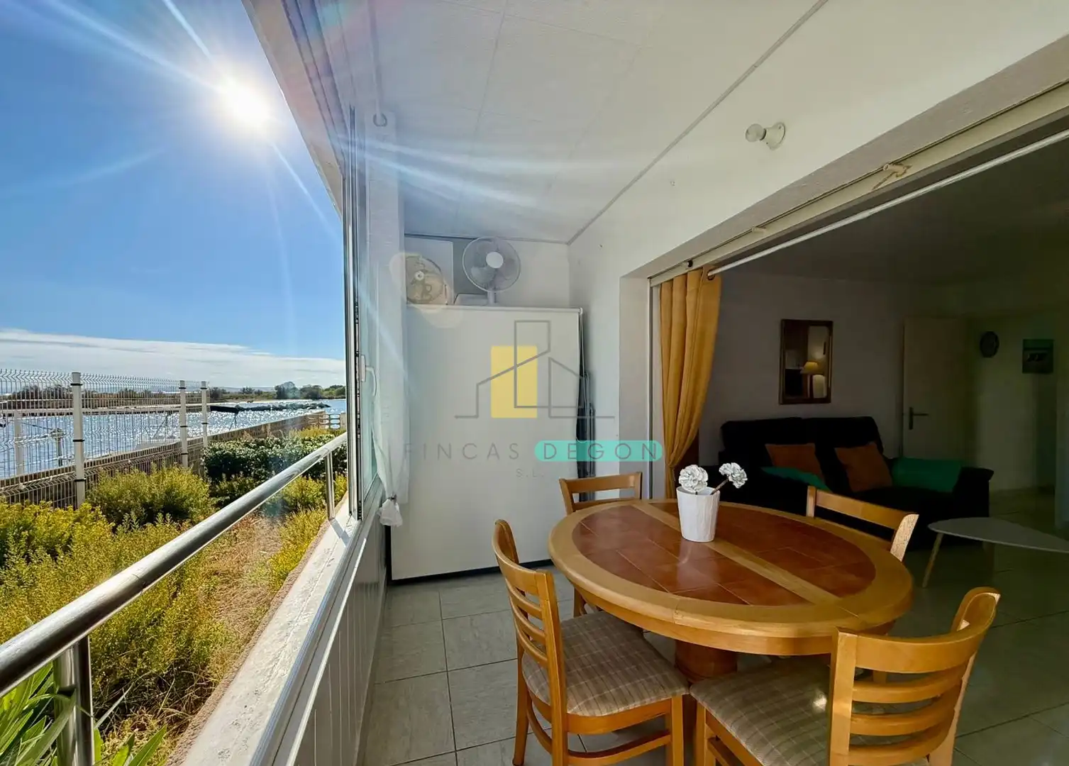 Terrasse von Wohnungen zum Verkauf in Roses mit Heizung, Privatgarten und Möbliert