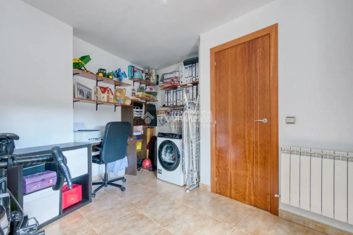Piso en venta en Topas con Terraza