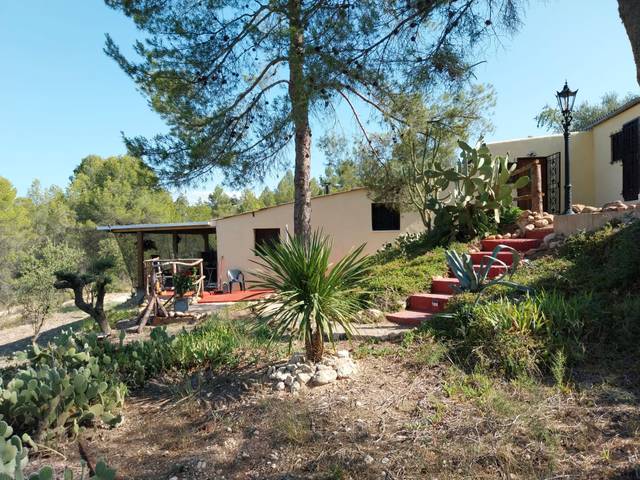 Finca rústica en Venta en Tivissa