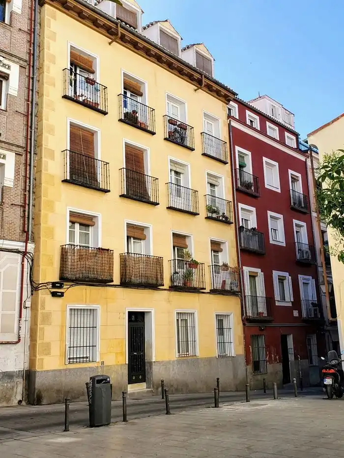 Vista exterior de Piso de alquiler en Madrid con Aire acondicionado, Calefacción y Parquet