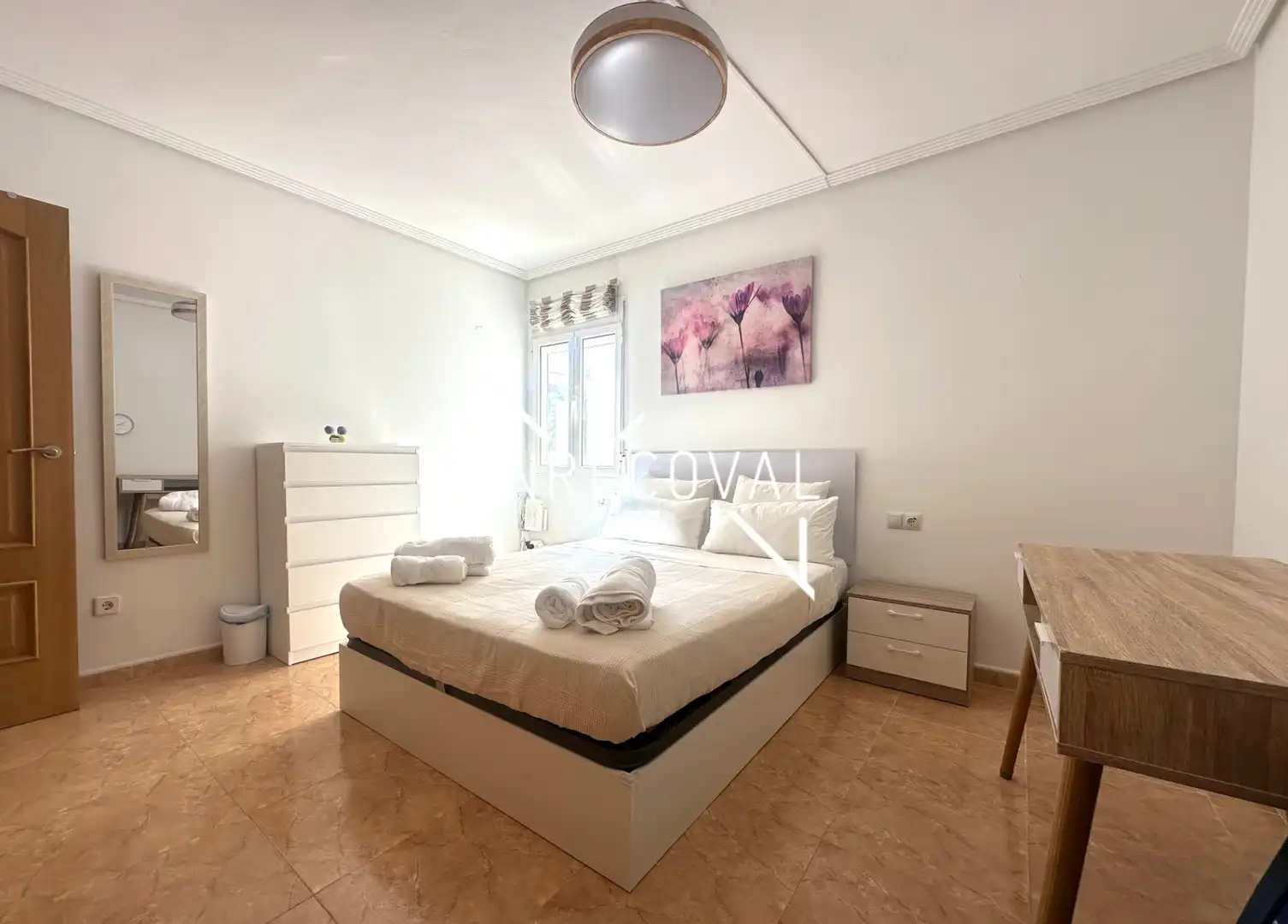 Dormitori de Apartament en venda en Sueca amb Aire condicionat, Terrassa i Moblat