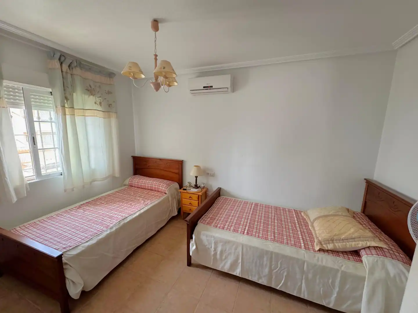 Habitación de Casa o chalet en venta en San Pedro del Pinatar con Aire acondicionado, Terraza y Amueblado