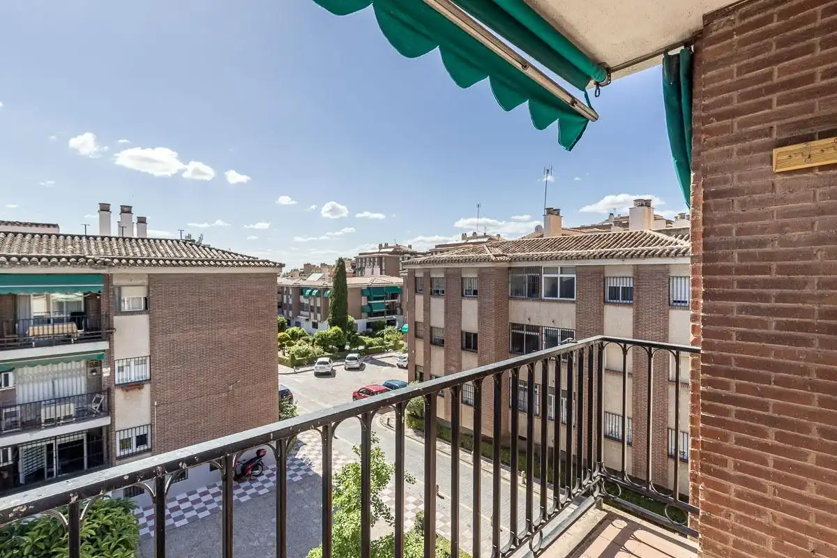 Piso en venta en Avenida de Juan Pablo II 46, imagen 5