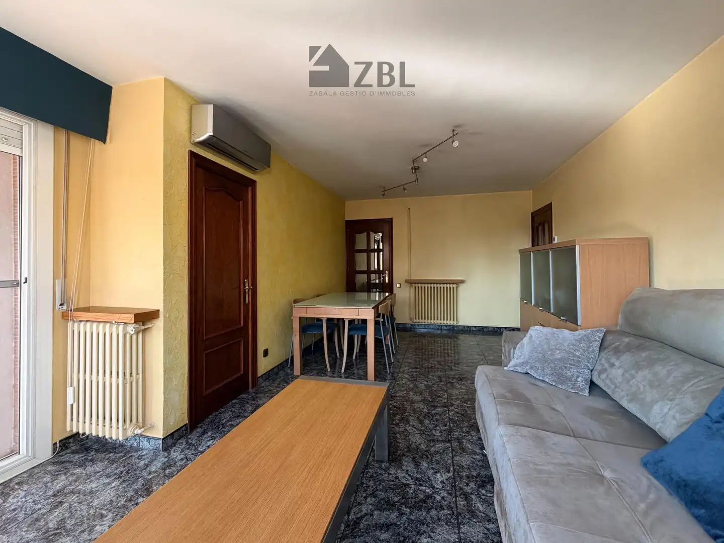 Sala de estar de Piso en venta en Manresa con Aire acondicionado, Calefacción y Terraza