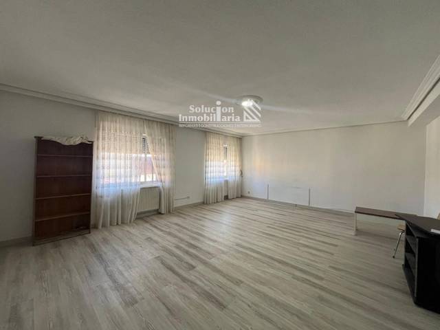 Piso en Venta en Cantalapiedra