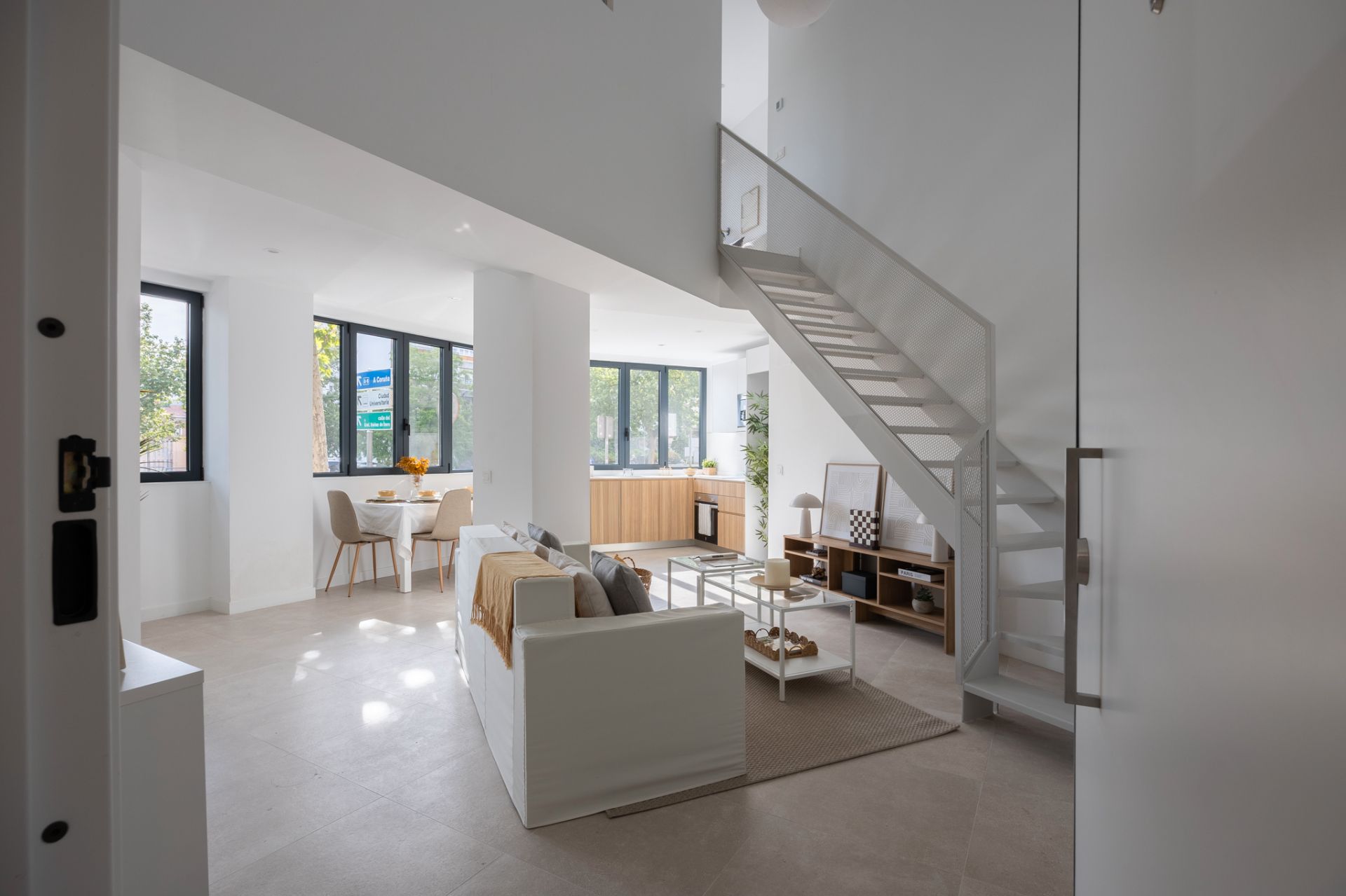 Living room of Duplex for sale in  Madrid Capital  with Heating and Storage room