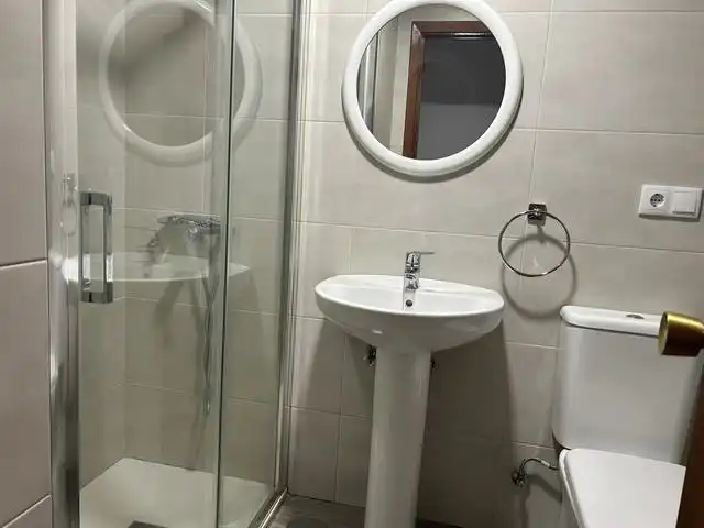 Piso con ascensor en alquiler en Ensanche - Sar, imagen 10