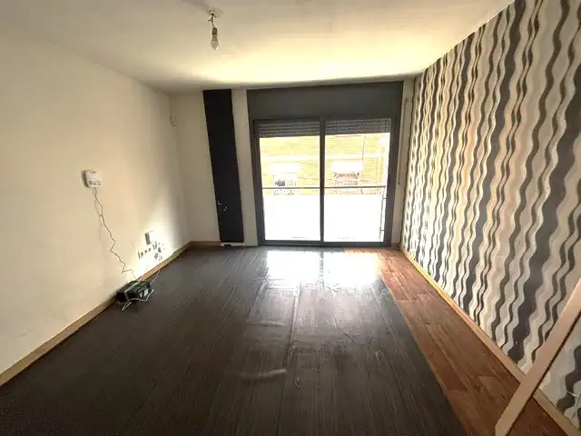 Dormitori de Pis en venda en La Llagosta amb Aire condicionat
